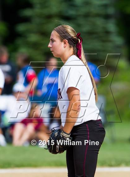 Thumbnail 3 in Clarkstown South vs. Kingston (NYSPHSAA Class AA Regional Semifinal) photogallery.