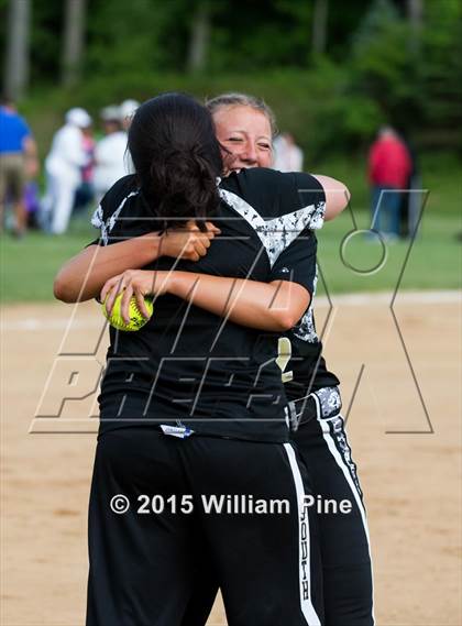 Thumbnail 3 in Clarkstown South vs. Kingston (NYSPHSAA Class AA Regional Semifinal) photogallery.
