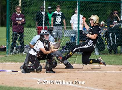 Thumbnail 2 in Clarkstown South vs. Kingston (NYSPHSAA Class AA Regional Semifinal) photogallery.