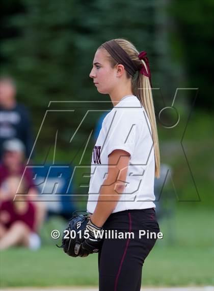 Thumbnail 3 in Clarkstown South vs. Kingston (NYSPHSAA Class AA Regional Semifinal) photogallery.
