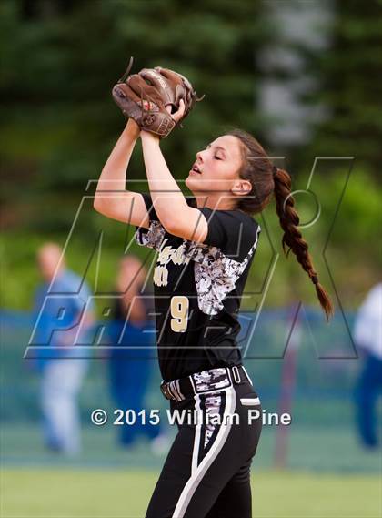Thumbnail 1 in Clarkstown South vs. Kingston (NYSPHSAA Class AA Regional Semifinal) photogallery.