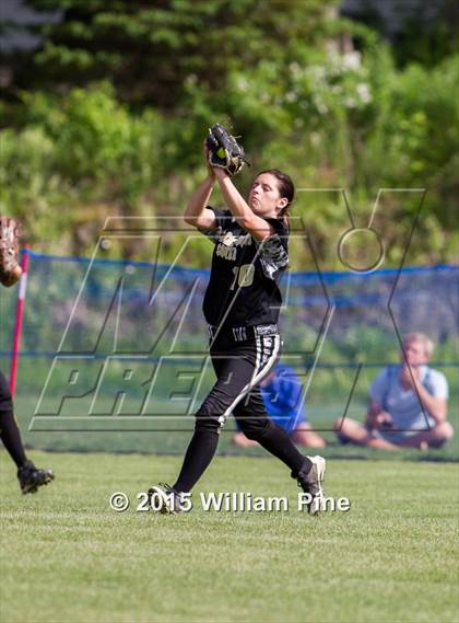 Thumbnail 2 in Clarkstown South vs. Kingston (NYSPHSAA Class AA Regional Semifinal) photogallery.