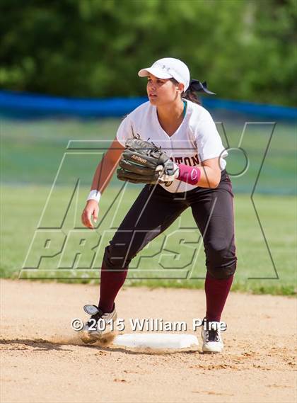 Thumbnail 1 in Clarkstown South vs. Kingston (NYSPHSAA Class AA Regional Semifinal) photogallery.