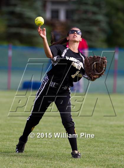 Thumbnail 2 in Clarkstown South vs. Kingston (NYSPHSAA Class AA Regional Semifinal) photogallery.