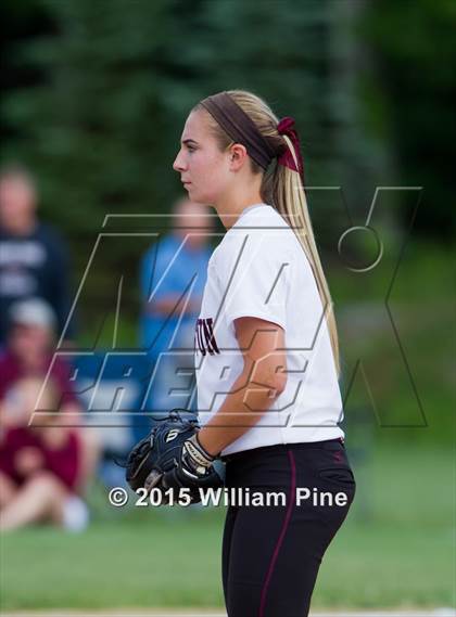 Thumbnail 2 in Clarkstown South vs. Kingston (NYSPHSAA Class AA Regional Semifinal) photogallery.