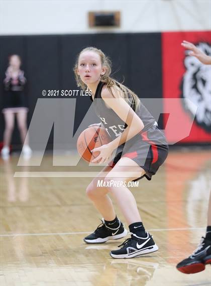 Thumbnail 2 in Logan Elm vs Liberty Union photogallery.