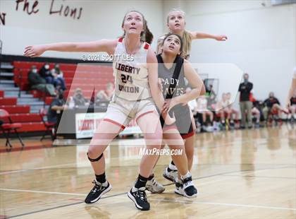 Thumbnail 2 in Logan Elm vs Liberty Union photogallery.