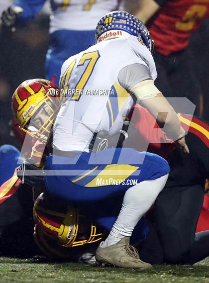 Thumbnail 2 in Sutter @ Oakdale (CIF NorCal Regional Division 3-A Final) photogallery.