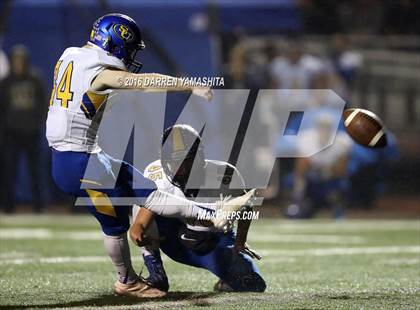 Thumbnail 3 in Sutter @ Oakdale (CIF NorCal Regional Division 3-A Final) photogallery.