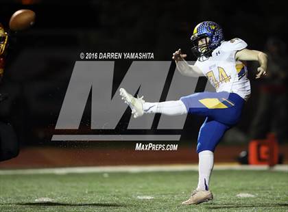 Thumbnail 2 in Sutter @ Oakdale (CIF NorCal Regional Division 3-A Final) photogallery.