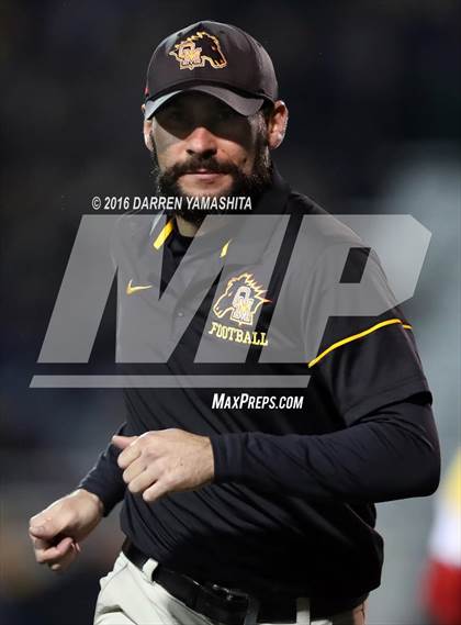 Thumbnail 1 in Sutter @ Oakdale (CIF NorCal Regional Division 3-A Final) photogallery.