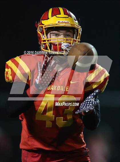 Thumbnail 1 in Sutter @ Oakdale (CIF NorCal Regional Division 3-A Final) photogallery.