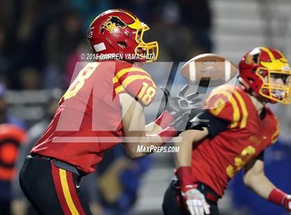 Thumbnail 2 in Sutter @ Oakdale (CIF NorCal Regional Division 3-A Final) photogallery.