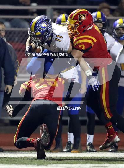 Thumbnail 1 in Sutter @ Oakdale (CIF NorCal Regional Division 3-A Final) photogallery.