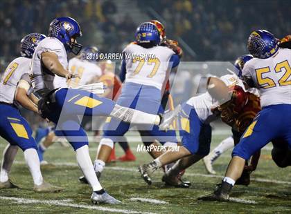 Thumbnail 1 in Sutter @ Oakdale (CIF NorCal Regional Division 3-A Final) photogallery.