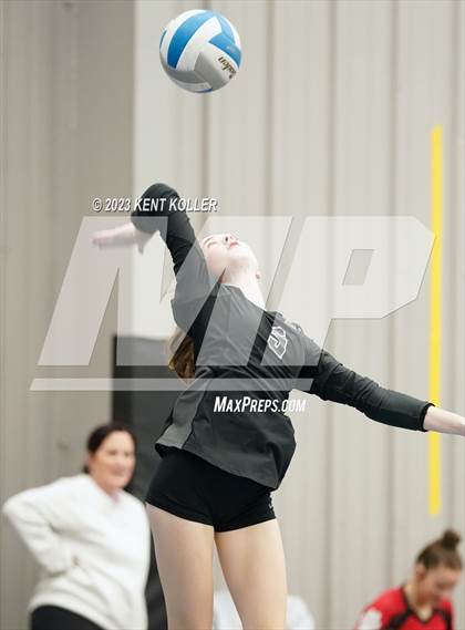 Thumbnail 3 in South Lyon East vs. Brighton (Beast of the East) photogallery.