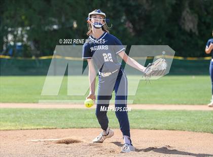 Thumbnail 3 in Alverno Heights Academy vs Flintridge Prep photogallery.