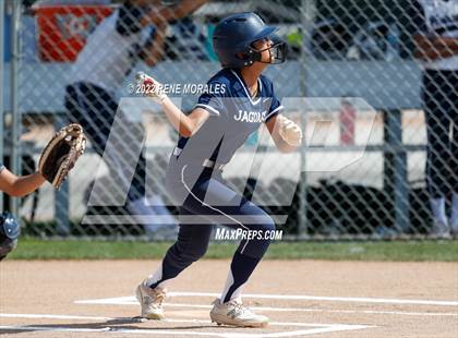 Thumbnail 1 in Alverno Heights Academy vs Flintridge Prep photogallery.
