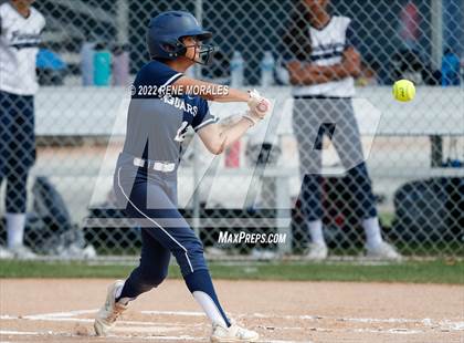 Thumbnail 2 in Alverno Heights Academy vs Flintridge Prep photogallery.