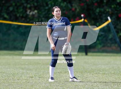 Thumbnail 1 in Alverno Heights Academy vs Flintridge Prep photogallery.