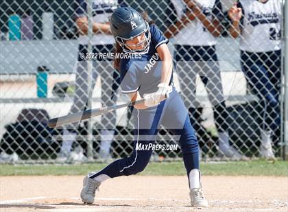 Thumbnail 1 in Alverno Heights Academy vs Flintridge Prep photogallery.