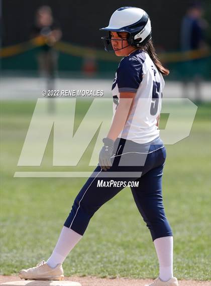 Thumbnail 2 in Alverno Heights Academy vs Flintridge Prep photogallery.