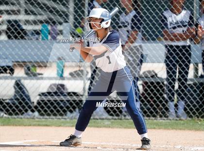 Thumbnail 3 in Alverno Heights Academy vs Flintridge Prep photogallery.