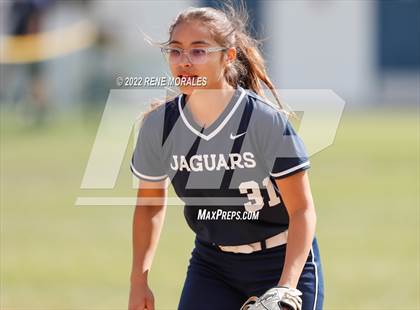 Thumbnail 2 in Alverno Heights Academy vs Flintridge Prep photogallery.