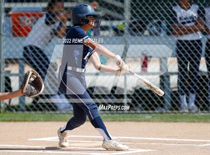 Thumbnail 2 in Alverno Heights Academy vs Flintridge Prep photogallery.