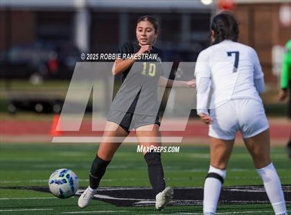 Thumbnail 3 in Irving @ Skyline (Duncanville Classic 2025) photogallery.
