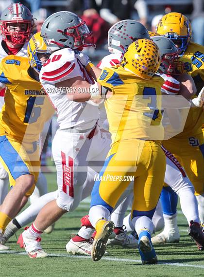 Thumbnail 2 in San Juan vs. Delta (UHSAA 2A Semifinal) photogallery.