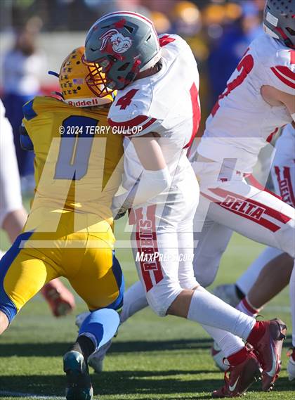 Thumbnail 3 in San Juan vs. Delta (UHSAA 2A Semifinal) photogallery.
