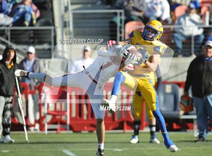 Thumbnail 3 in San Juan vs. Delta (UHSAA 2A Semifinal) photogallery.