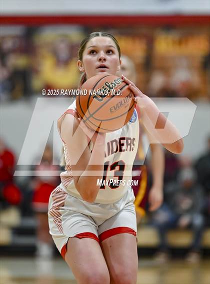Thumbnail 2 in Wapahani vs. Alexandria-Monroe (IHSAA 2A Section 40 Championship)  photogallery.
