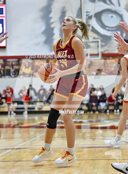 Thumbnail 2 in Wapahani vs. Alexandria-Monroe (IHSAA 2A Section 40 Championship)  photogallery.