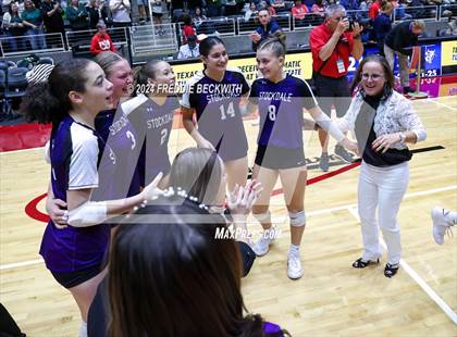 Thumbnail 3 in Boyd vs. Stockdale (UIL 3A Volleyball Division II Final) photogallery.