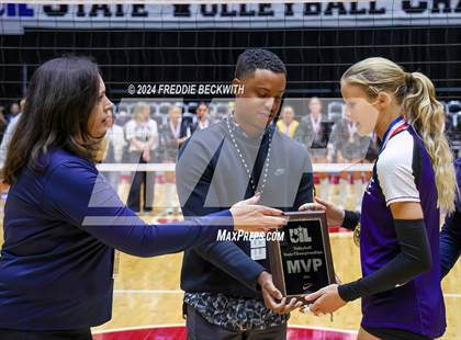 Thumbnail 3 in Boyd vs. Stockdale (UIL 3A Volleyball Division II Final) photogallery.