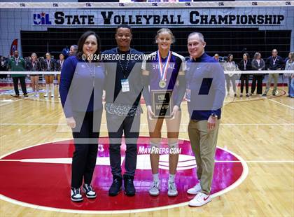 Thumbnail 1 in Boyd vs. Stockdale (UIL 3A Volleyball Division II Final) photogallery.