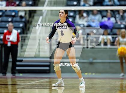 Thumbnail 3 in Boyd vs. Stockdale (UIL 3A Volleyball Division II Final) photogallery.