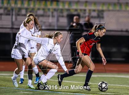 Thumbnail 3 in San Ramon Valley vs. Monte Vista (CIF NCS D1 Semifinals) photogallery.