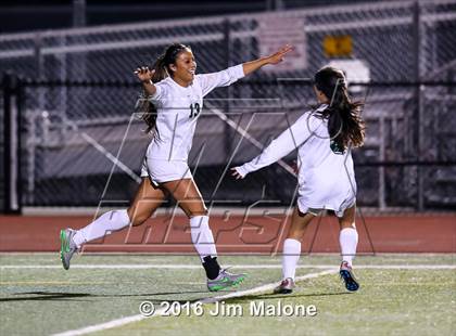 Thumbnail 3 in San Ramon Valley vs. Monte Vista (CIF NCS D1 Semifinals) photogallery.