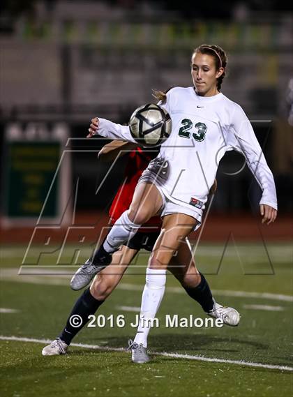 Thumbnail 3 in San Ramon Valley vs. Monte Vista (CIF NCS D1 Semifinals) photogallery.