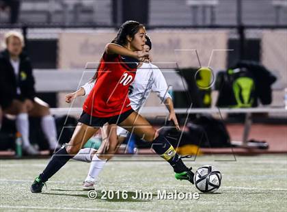 Thumbnail 3 in San Ramon Valley vs. Monte Vista (CIF NCS D1 Semifinals) photogallery.