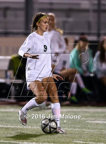 Thumbnail 1 in San Ramon Valley vs. Monte Vista (CIF NCS D1 Semifinals) photogallery.