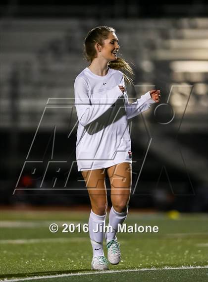 Thumbnail 3 in San Ramon Valley vs. Monte Vista (CIF NCS D1 Semifinals) photogallery.