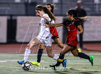 Thumbnail 1 in San Ramon Valley vs. Monte Vista (CIF NCS D1 Semifinals) photogallery.