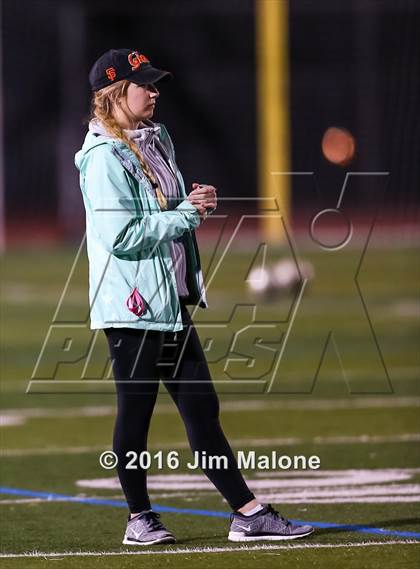 Thumbnail 2 in San Ramon Valley vs. Monte Vista (CIF NCS D1 Semifinals) photogallery.
