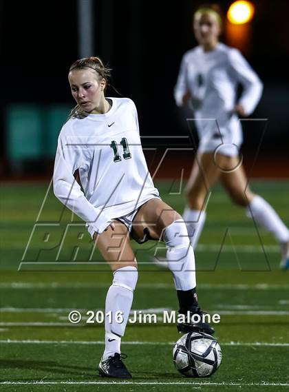 Thumbnail 3 in San Ramon Valley vs. Monte Vista (CIF NCS D1 Semifinals) photogallery.