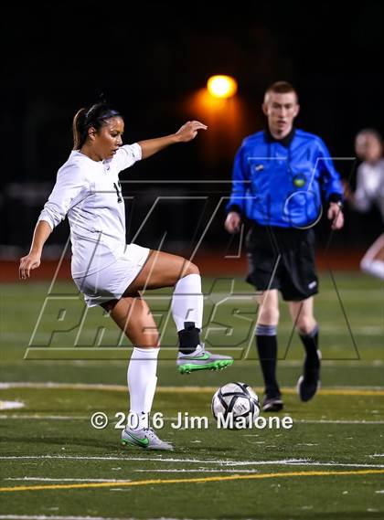 Thumbnail 2 in San Ramon Valley vs. Monte Vista (CIF NCS D1 Semifinals) photogallery.