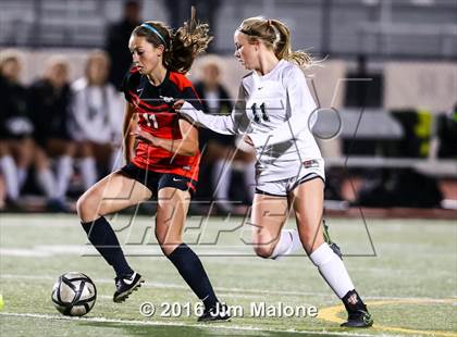 Thumbnail 2 in San Ramon Valley vs. Monte Vista (CIF NCS D1 Semifinals) photogallery.